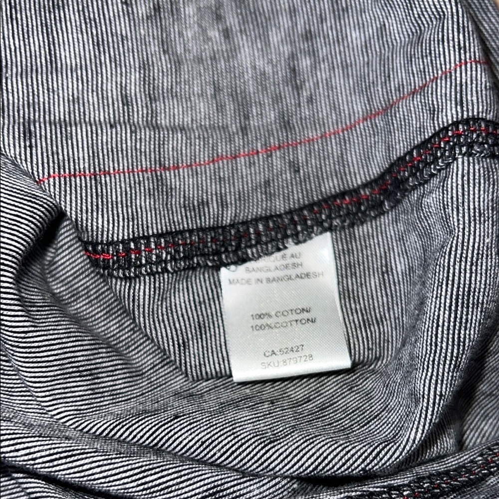 NWOT - RIVET61 Gray Short Sleeve Henley Shirt - Picture 6 of 7